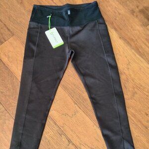 NWT FlipBelt Air Mid-Weight Running Leggings Black L Pockets